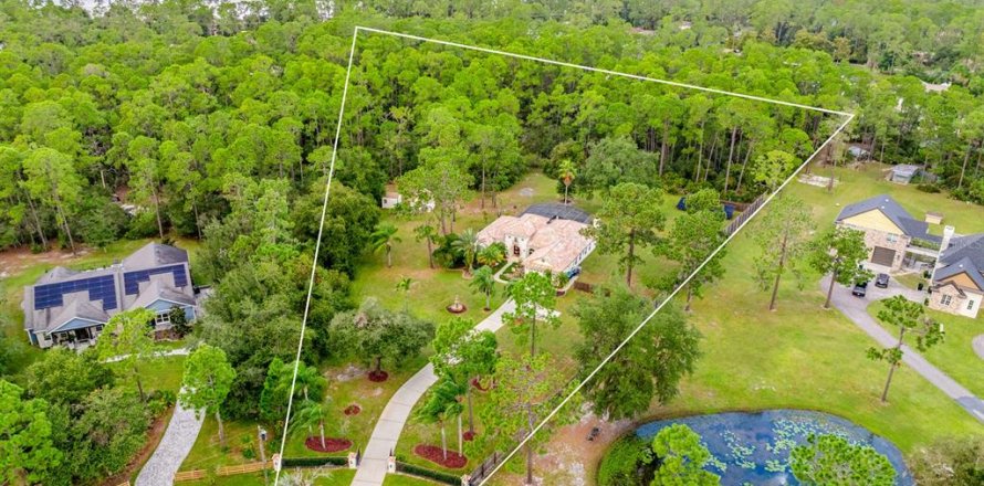Villa ou maison à Orlando, Floride 4 chambres, 228.63 m2 № 2438245