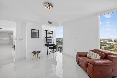 Condo in Aventura, Florida, 3 bedrooms  № 1999044 - photo 24
