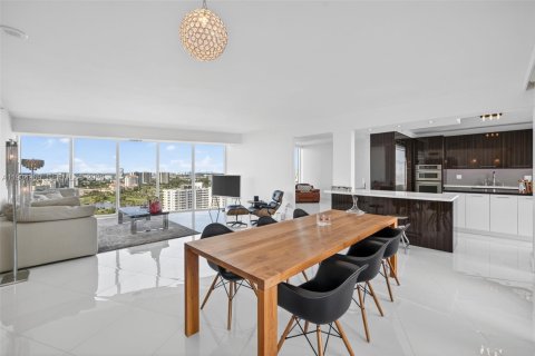 Condo in Aventura, Florida, 3 bedrooms  № 1999044 - photo 12