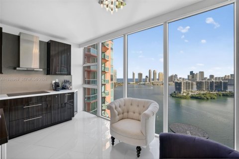 Condo in Aventura, Florida, 3 bedrooms  № 1999044 - photo 18