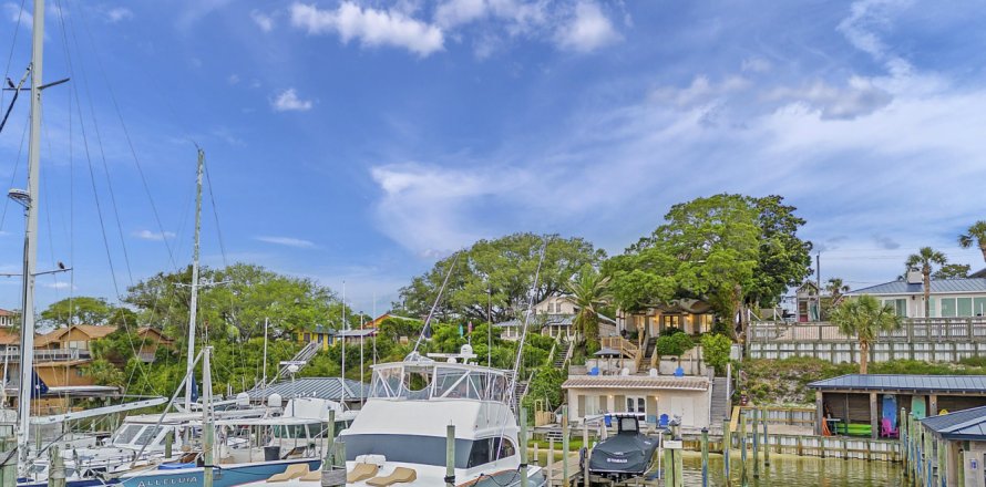 Villa ou maison à Destin, Floride 4 chambres, 396.6 m2 № 561532
