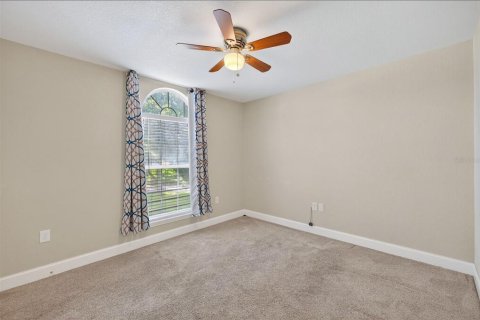 House in Lakeland, Florida 5 bedrooms, 314.94 sq.m. № 1784481 - photo 15