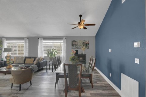 House in Apopka, Florida 3 bedrooms, 136.66 sq.m. № 1801477 - photo 19