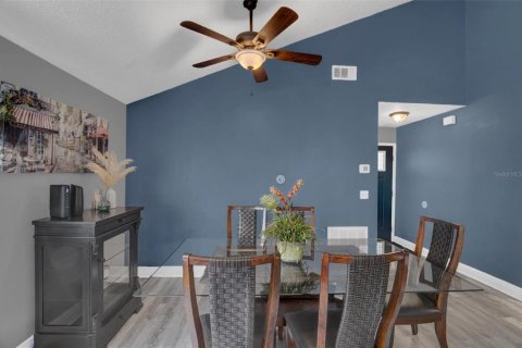 House in Apopka, Florida 3 bedrooms, 136.66 sq.m. № 1801477 - photo 15