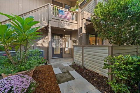 Condo in Sarasota, Florida, 2 bedrooms № 2403705