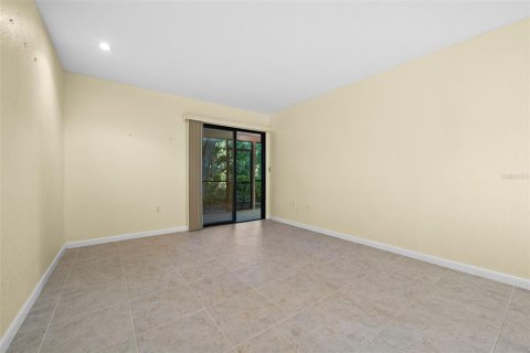 Condo in Sarasota, Florida, 2 bedrooms № 2403705 - photo 21