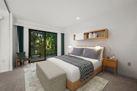 Condo in Sarasota, Florida, 2 bedrooms № 2403705 - photo 13