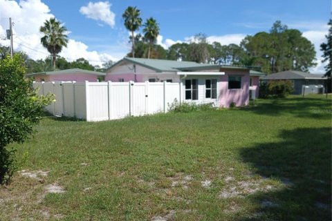 Casa en venta en Ocklawaha, Florida, 4 dormitorios, 102.19 m2 № 1907109 - foto 11