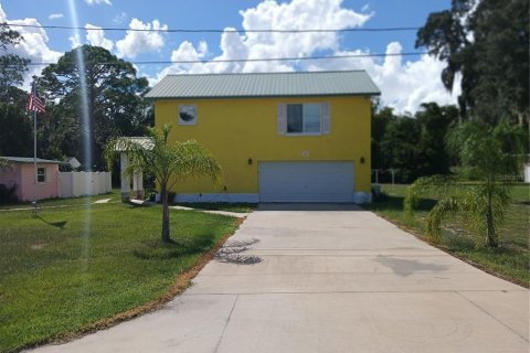 Casa en venta en Ocklawaha, Florida, 4 dormitorios, 102.19 m2 № 1907109 - foto 2