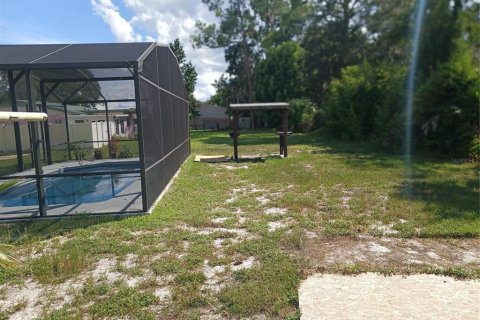 Casa en venta en Ocklawaha, Florida, 4 dormitorios, 102.19 m2 № 1907109 - foto 6