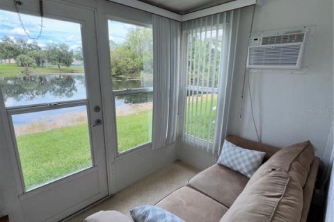 Copropriété à vendre à New Port Richey, Floride: 2 chambres, 91.42 m2 № 1793599 - photo 9