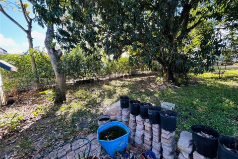 Casa en venta en Fort Lauderdale, Florida, 3 dormitorios, 120.03 m2 № 2000480 - foto 3