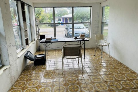 Casa en venta en Fort Lauderdale, Florida, 3 dormitorios, 120.03 m2 № 2000480 - foto 12