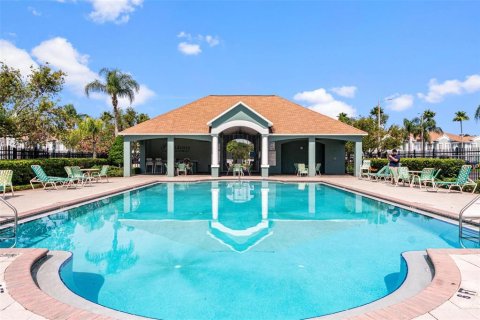 Adosado en venta en Brandon, Florida, 3 dormitorios, 126.72 m2 № 1740977 - foto 19