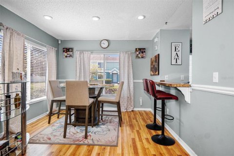 Adosado en venta en Brandon, Florida, 3 dormitorios, 126.72 m2 № 1740977 - foto 7