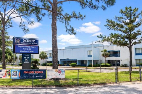 Adosado en venta en Brandon, Florida, 3 dormitorios, 126.72 m2 № 1740977 - foto 22
