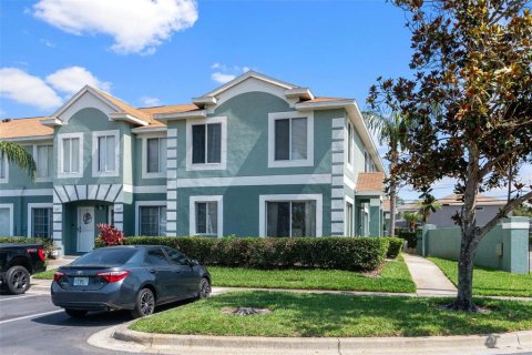 Adosado en venta en Brandon, Florida, 3 dormitorios, 126.72 m2 № 1740977 - foto 2