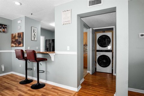 Adosado en venta en Brandon, Florida, 3 dormitorios, 126.72 m2 № 1740977 - foto 8