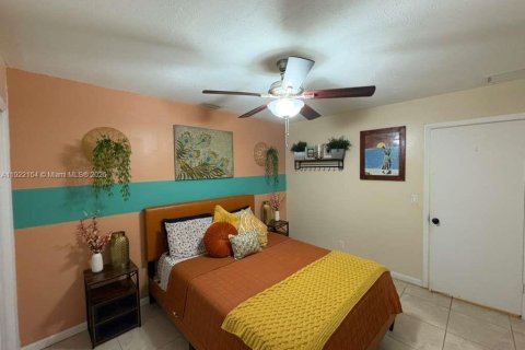 Casa en venta en Dania Beach, Florida, 4 dormitorios, 161.56 m2 № 2034244 - foto 15