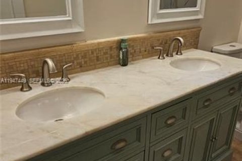 Apartamento en alquiler en Cape Coral, Florida, 2 dormitorios, 88.07 m2 № 2004295 - foto 27