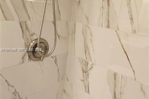 Apartamento en alquiler en Cape Coral, Florida, 2 dormitorios, 88.07 m2 № 2004295 - foto 29