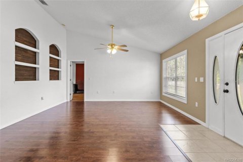House in Weeki Wachee, Florida 3 bedrooms, 183.39 sq.m. № 1673369 - photo 6
