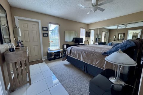 Villa ou maison à vendre à Delray Beach, Floride: 2 chambres, 110.18 m2 № 2088107 - photo 3