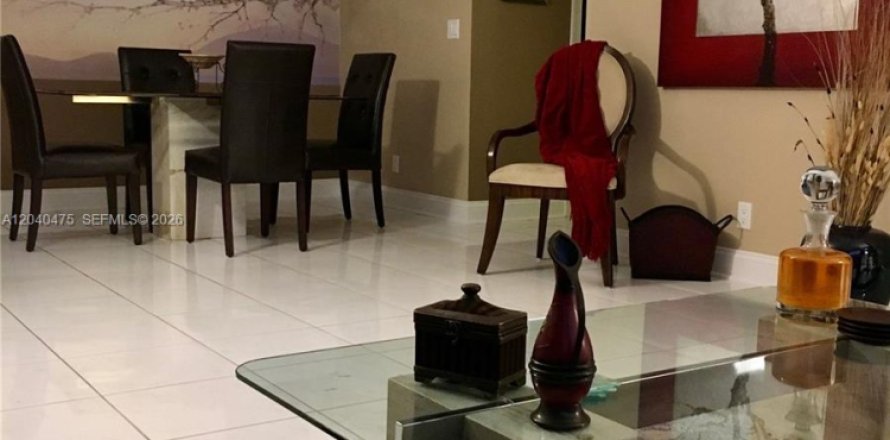 Villa ou maison à Delray Beach, Floride 2 chambres, 110.18 m2 № 2088107