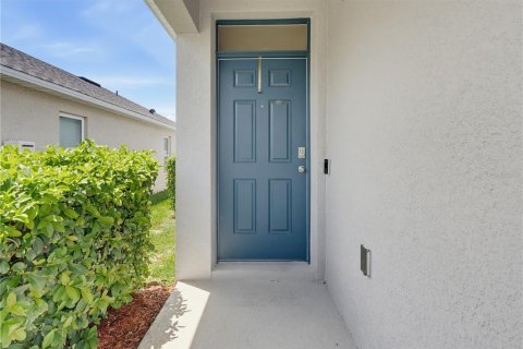 House in Leesburg, Florida 3 bedrooms, 152.82 sq.m. № 2339807 - photo 3