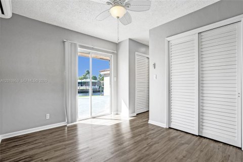 Villa ou maison à vendre à Pompano Beach, Floride: 3 chambres, 130.34 m2 № 2073633 - photo 20