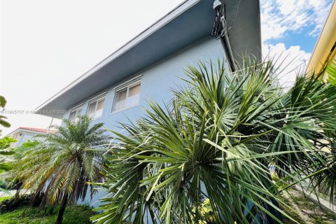 Снять в аренду квартиру в Майами-Бич, Флорида 1 спальня, 67.35м2, № 1956390 - фото 19