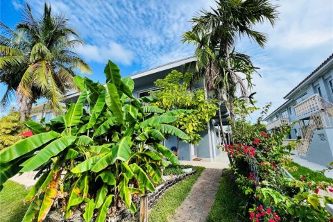 Снять в аренду квартиру в Майами-Бич, Флорида 1 спальня, 67.35м2, № 1956390 - фото 21