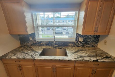 Copropriété à vendre à Largo, Floride: 1 chambre, 58.53 m2 № 1812851 - photo 8