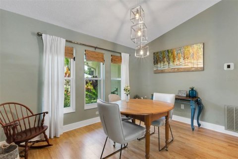 House in Sarasota, Florida 3 bedrooms, 154.68 sq.m. № 2197937 - photo 12