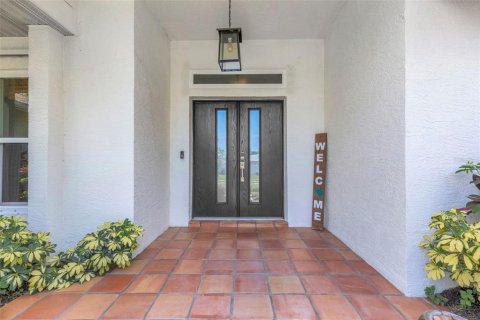 House in Sarasota, Florida 3 bedrooms, 154.68 sq.m. № 2197937 - photo 4
