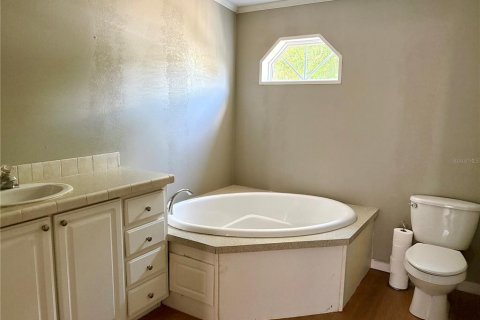 Apartment in Lutz, Florida 1 bedroom, 161.28 sq.m. № 2394376 - photo 5