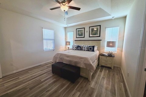 Villa ou maison à vendre à Kissimmee, Floride: 4 chambres, 202.16 m2 № 2416812 - photo 30