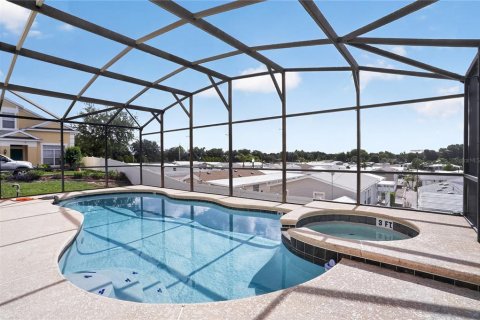 Villa ou maison à vendre à Davenport, Floride: 5 chambres, 217.86 m2 № 2137184 - photo 3