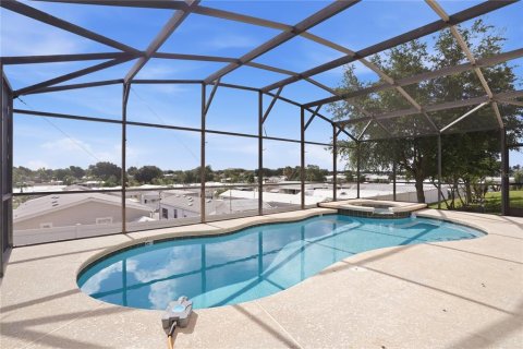 Villa ou maison à vendre à Davenport, Floride: 5 chambres, 217.86 m2 № 2137184 - photo 5