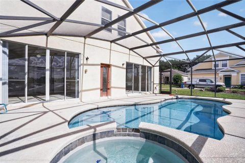 Villa ou maison à vendre à Davenport, Floride: 5 chambres, 217.86 m2 № 2137184 - photo 4