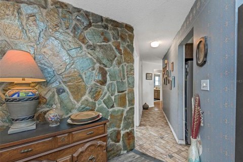 Villa ou maison à vendre à Safety Harbor, Floride: 3 chambres, 186.36 m2 № 2126391 - photo 19
