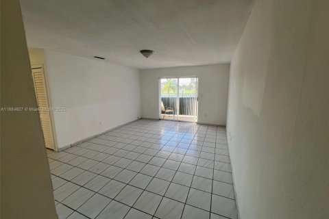 Apartamento en Hialeah, Florida 2 dormitorios, 78.97 m2 № 1979033