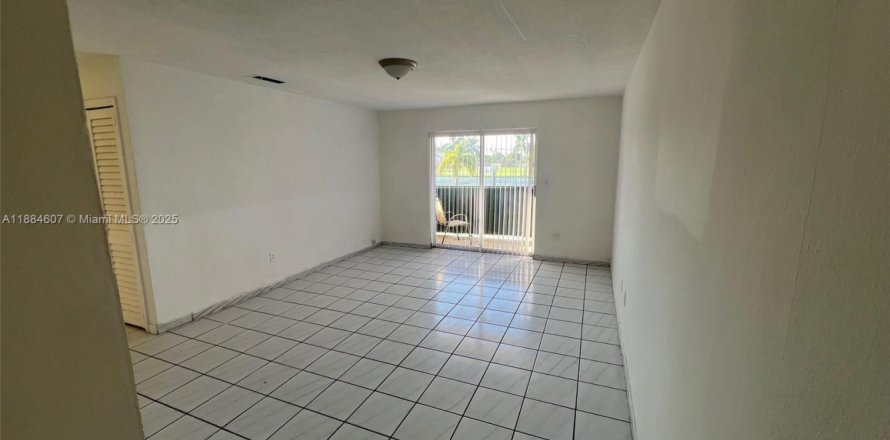 Apartamento en Hialeah, Florida 2 dormitorios, 78.97 m2 № 1979033