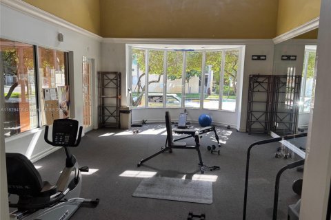 Copropriété à vendre à Hollywood, Floride: 2 chambres, 76.18 m2 № 1957700 - photo 20