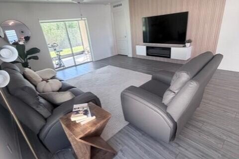 House in St. Lucie, Florida 3 bedrooms, 157.56 sq.m. № 2175727 - photo 9