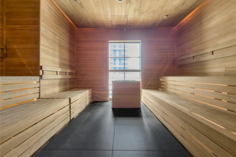 Снять в аренду кондоминиум в Майами, Флорида 1 спальня, 50.17м2, № 2020398 - фото 23