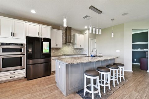 House in Wesley Chapel, Florida 4 bedrooms, 260.31 sq.m. № 1718420 - photo 14