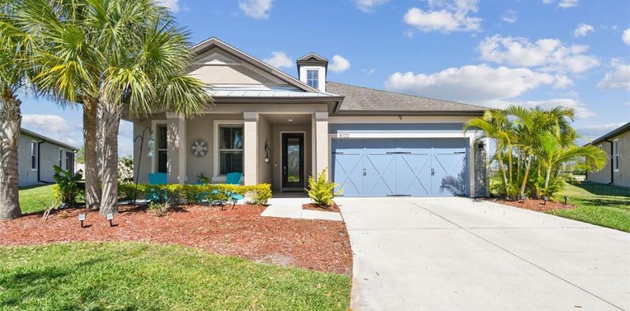 House in Wesley Chapel, Florida 4 bedrooms, 260.31 sq.m. № 1718420