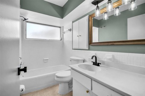 Villa ou maison à vendre à Clearwater, Floride: 2 chambres, 107.21 m2 № 2228006 - photo 7