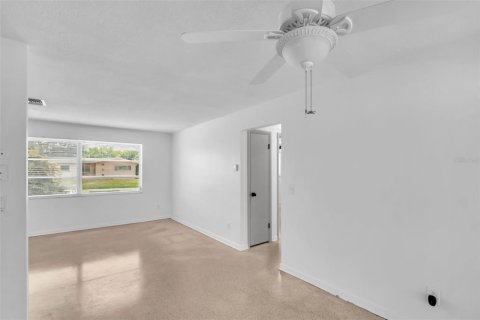 Villa ou maison à vendre à Clearwater, Floride: 2 chambres, 107.21 m2 № 2228006 - photo 20